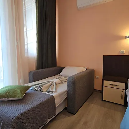 Sun & Fun - Nikea Park Free Parking Apartament *