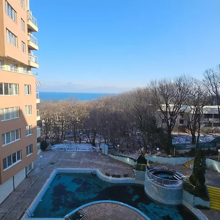 Sun & Fun - Nikea Park Free Parking * Златни пясъци