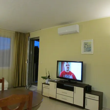 Sun & Fun - Nikea Park Free Parking Apartment